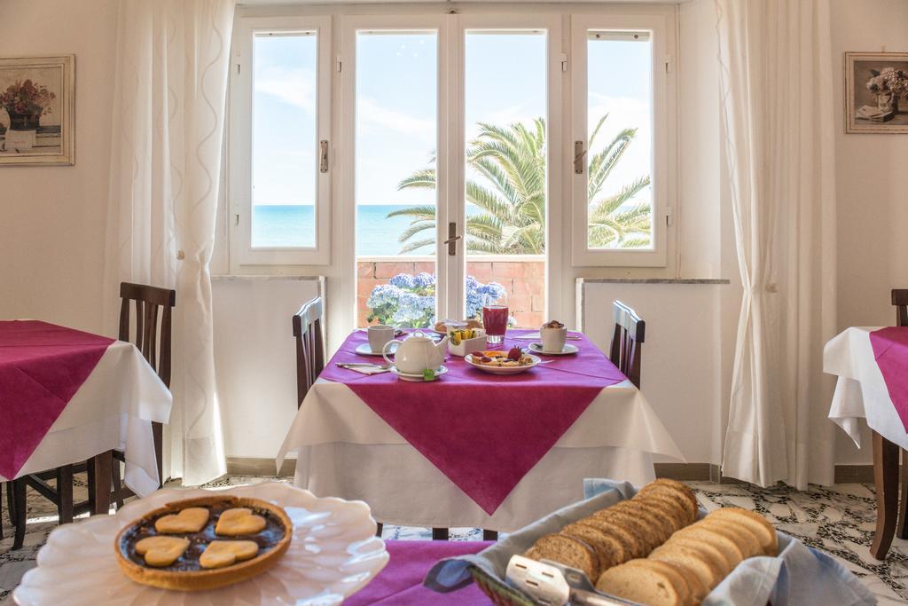 B&B Livia Кастильоне-делла-Пеская Экстерьер фото